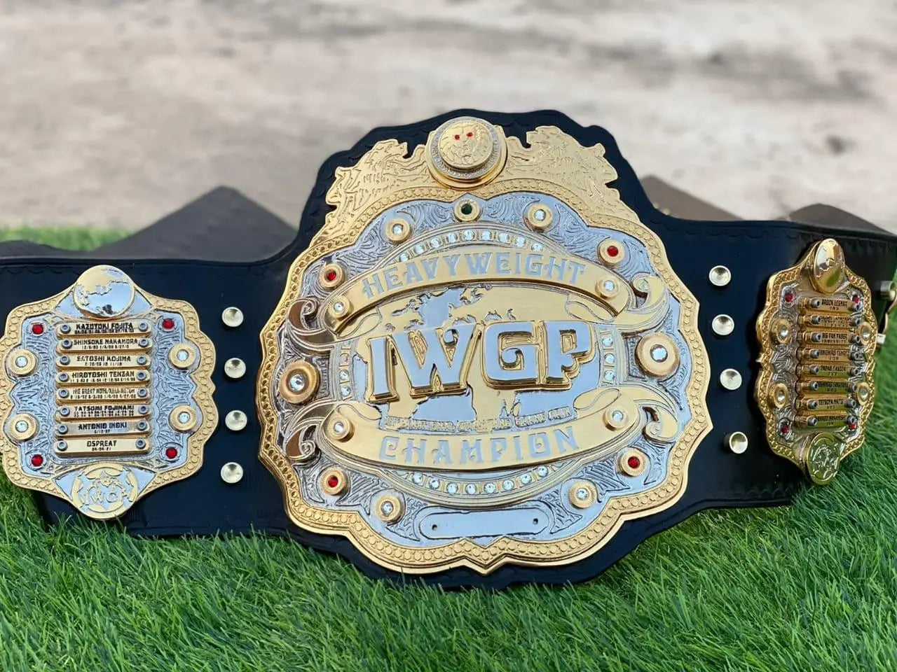 24K Gold AEW Heavyweight Championship Belt